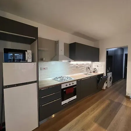 Designer 2-bedrooms With Sea View In Mckenzi Gold アパート
